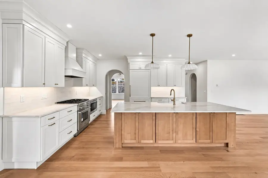 24 Indian Rock Road, Bedford, NH 03110 - #3