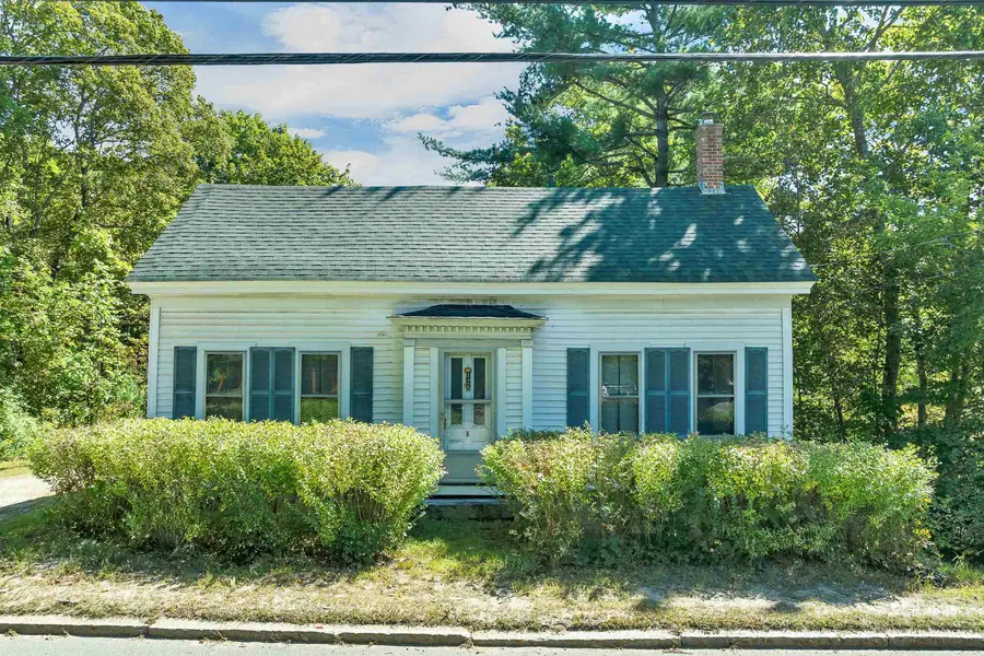 125-127 Center Street, Wolfeboro, NH 03894 - #2