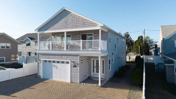 562 Nashua Street, Seabrook, NH 03874