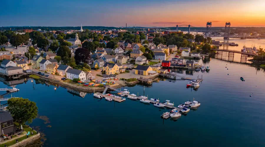 15 Pickering Avenue, Portsmouth, NH 03801 - #2
