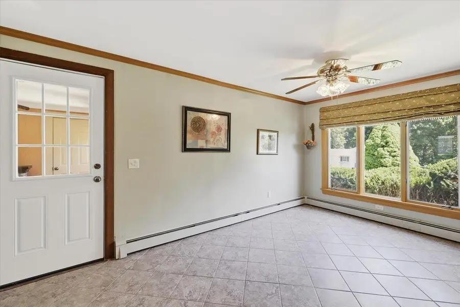 18 Crescent Avenue, Dover, NH 03820 - #3