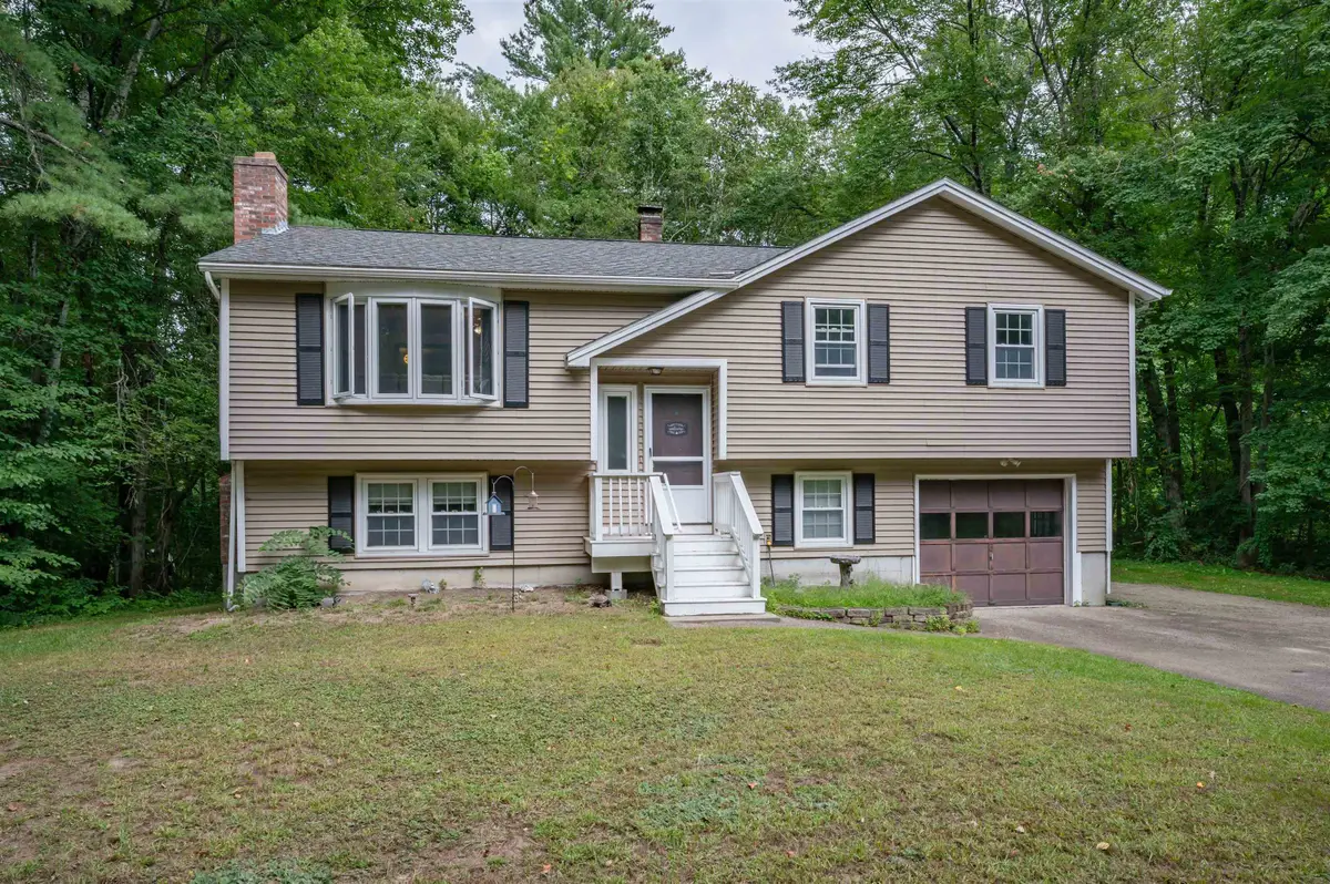 8 Holstein Avenue, Londonderry, NH 03053 - #1