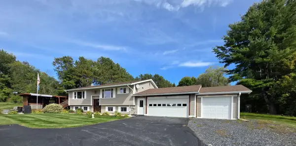 6 Meadowcrest Lane, Barre Town, VT 05641