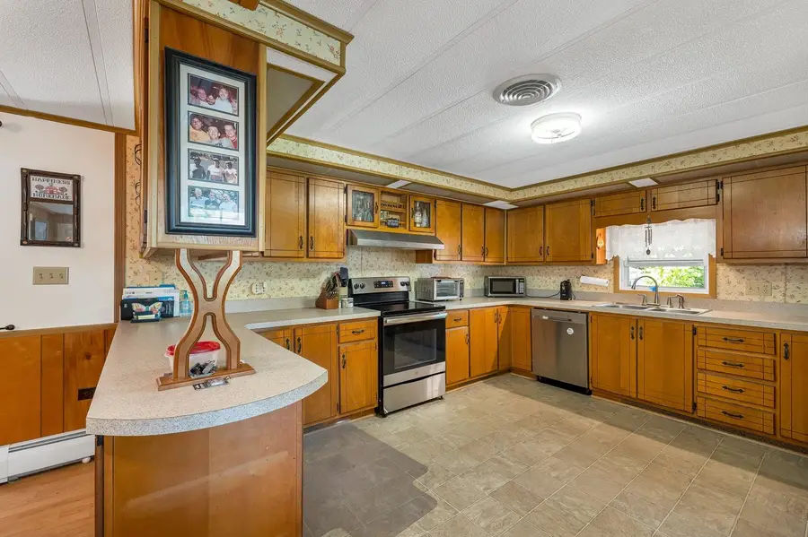 21 Sir Lancelot Drive, Exeter, NH 03833 - #2