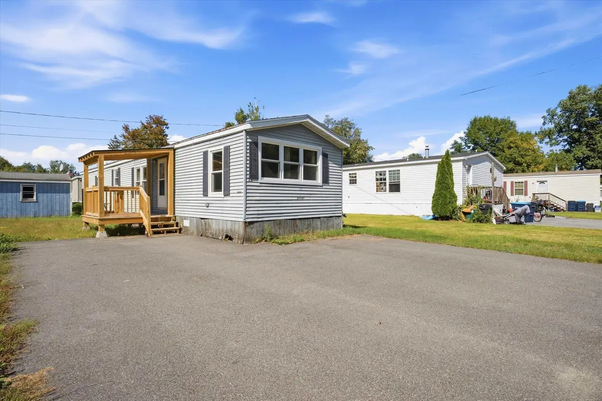 33  Longmeadow Drive, Concord, NH 03301 - #1