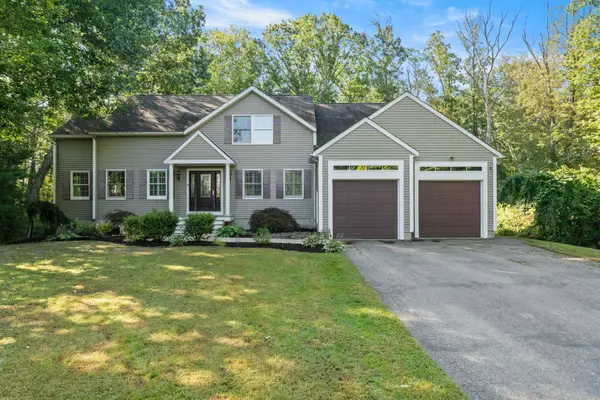 4 Becky's Way, Seabrook, NH 03874