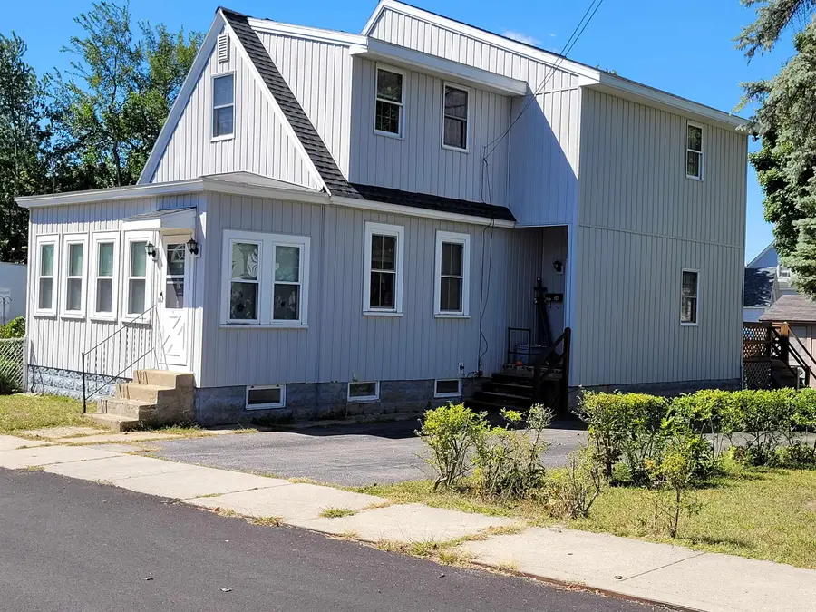 30 Brook Street, Nashua, NH 03060 - #2