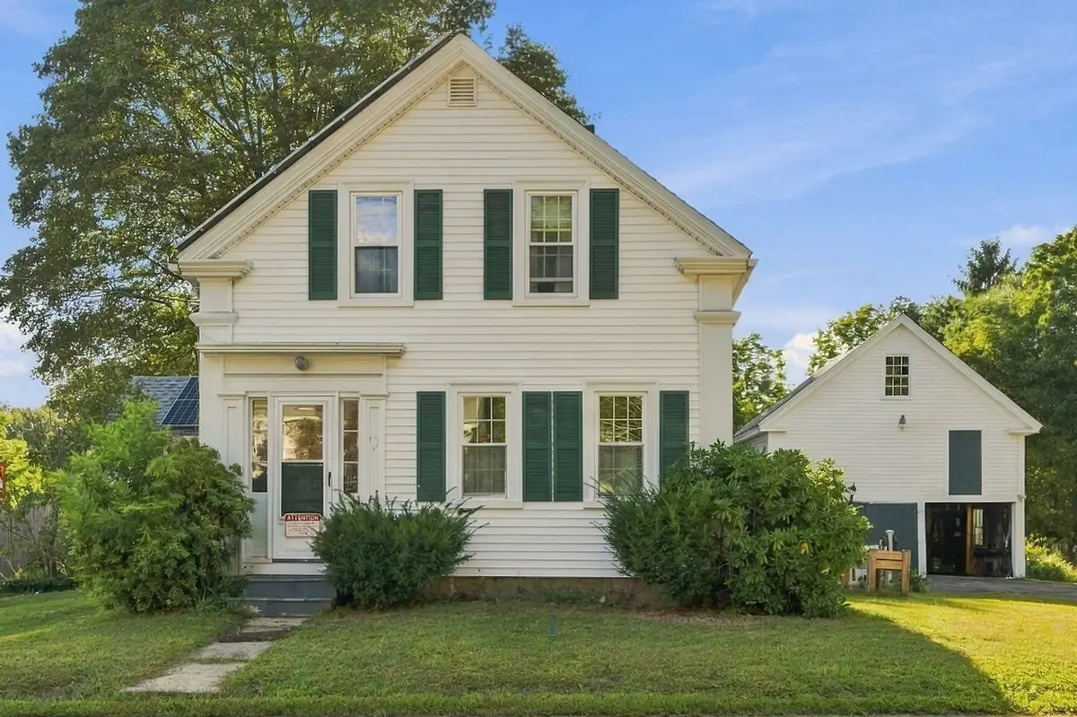 40 North Main Street, Newton, NH 03858 - #1