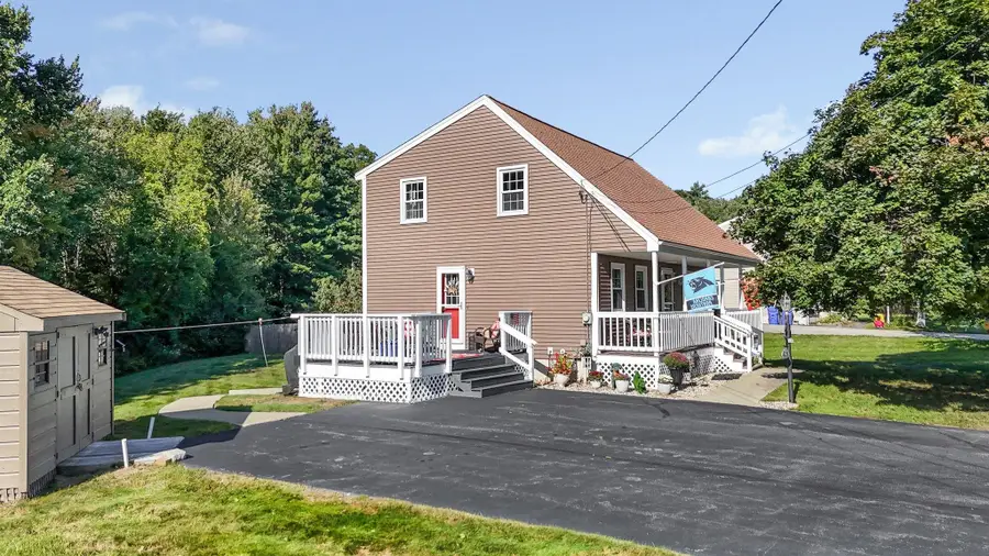 13 Shelley Drive, Hudson, NH 03051 - #3