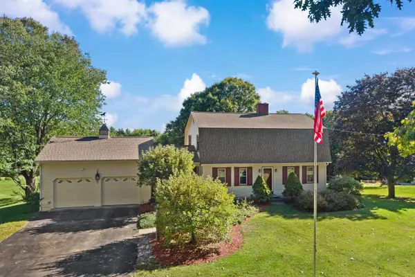 112 Kaime Road, Chichester, NH 03258