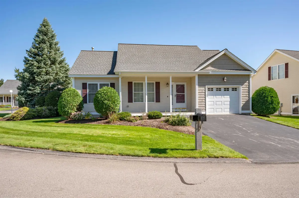 2 Usher Lane, Merrimack, NH 03054 - #1
