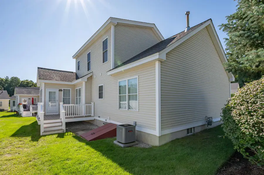 2 Usher Lane, Merrimack, NH 03054 - #3