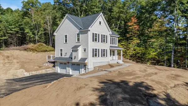 189 No. Main Street, Salem, NH 03079