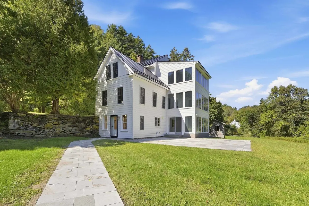 2033 South Road, Woodstock, VT 05091 - #1