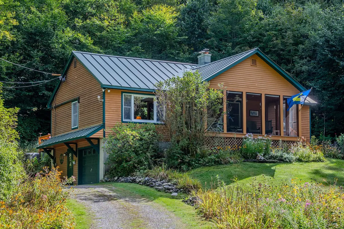 90 Lawrence Lane, Sunderland, VT 05250 - #1