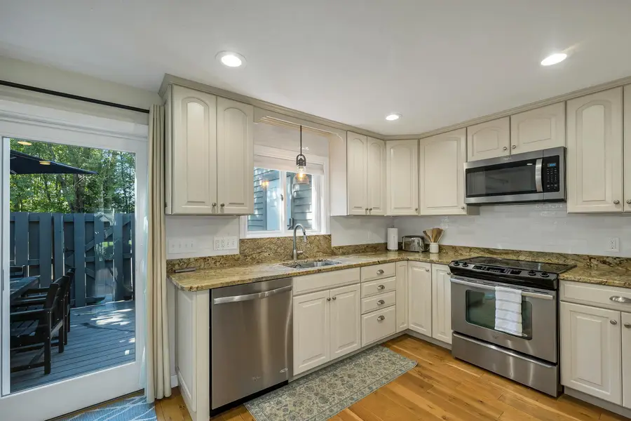 60 Weirs Road #F3, Gilford, NH 03249 - #3