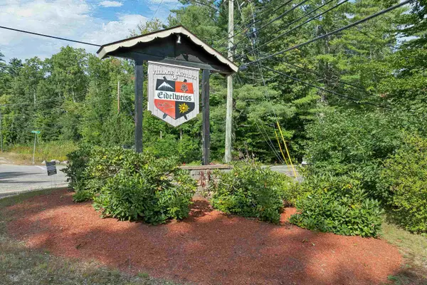 9 Waldsbut Road, Madison, NH 03849