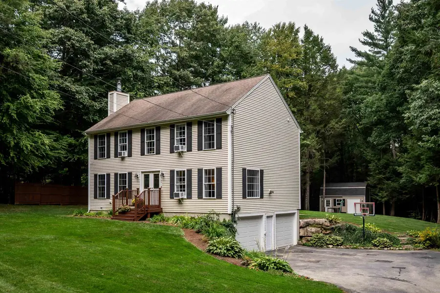 4 Lemon Tree Road, Raymond, NH 03077 - #3