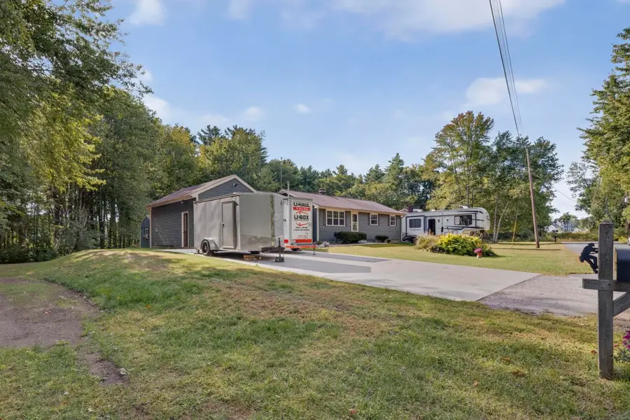 19 Level Street, Merrimack, NH 03054 - #3