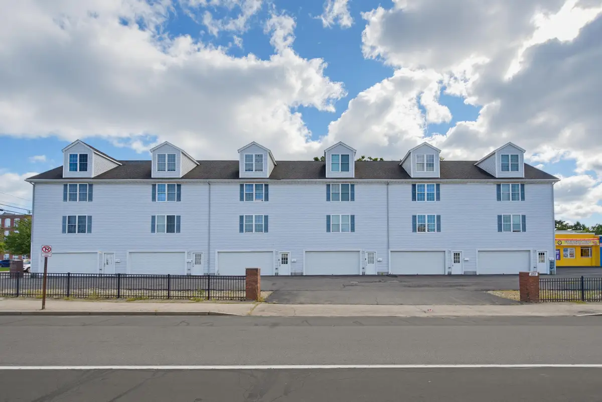 101 Maple Street #5, Manchester, NH 03103 - #1