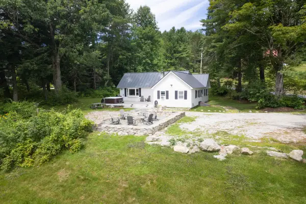 741 Journeys End Road, Mendon, VT 05701