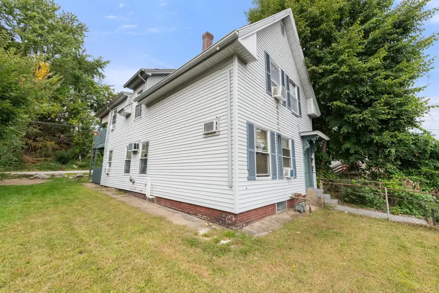 292 Main Street, Manchester, NH 03102 - #3