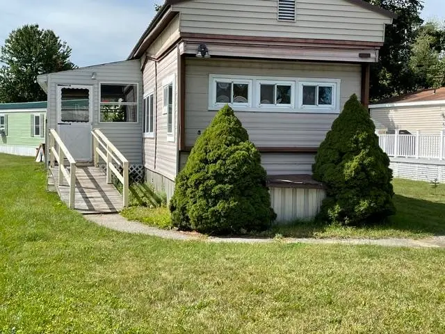 3 Willow Street, Exeter, NH 03833 - #1