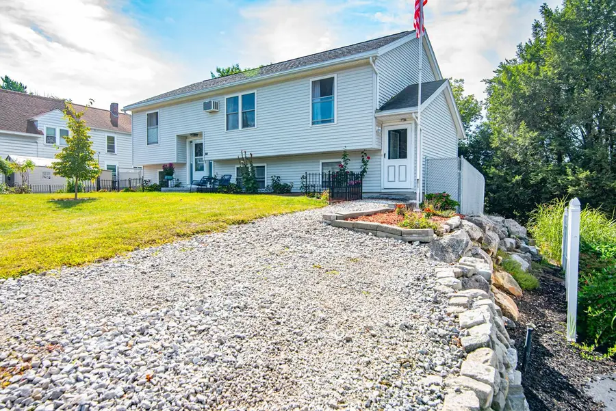 80 Rhode Island Avenue, Manchester, NH 03104 - #3
