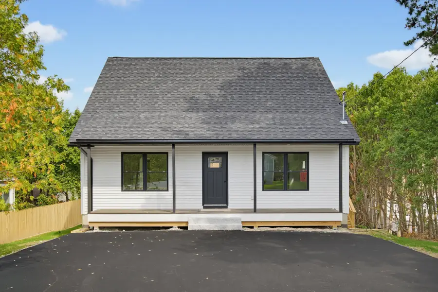 6 Swan Street, Nashua, NH 03060 - #3