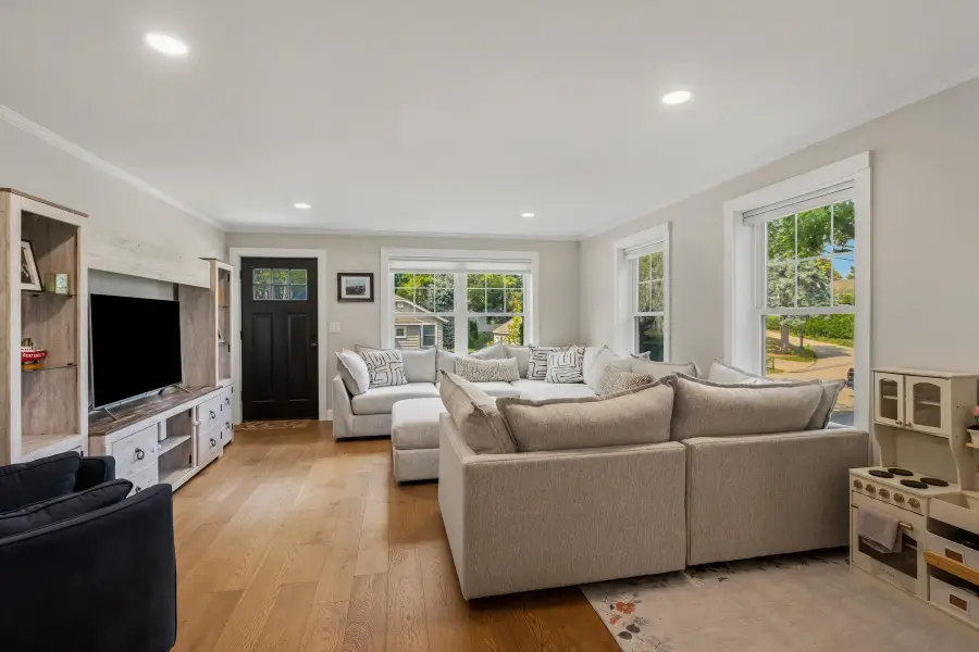79 Thornton Street #1, Portsmouth, NH 03801 - #3