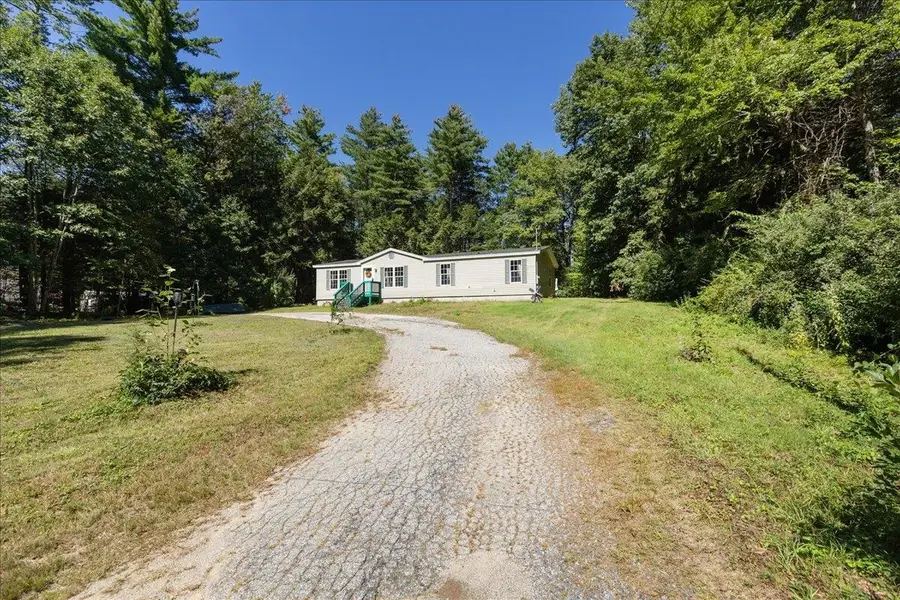 11  Allen Street, Sandown, NH 03873 - #3
