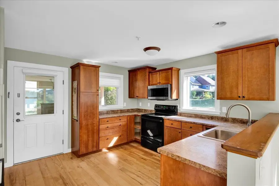 24 Common Way, Charlotte, VT 05445 - #2