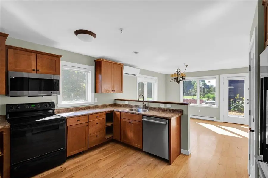 24 Common Way, Charlotte, VT 05445 - #3