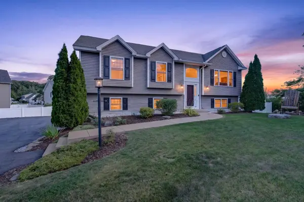 72 S Gray Court, Manchester, NH 03103