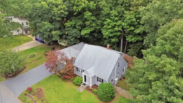 18 Maple Avenue, Hudson, NH 03051