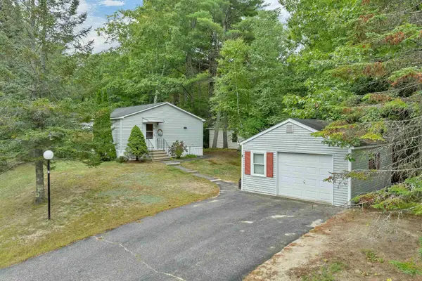 1 Harvey Brook Road, Wolfeboro, NH 03894