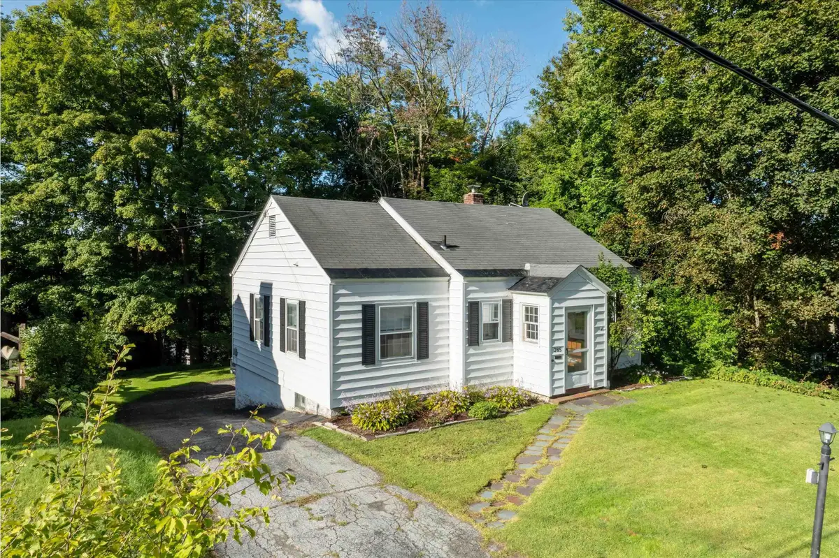 285 Tremont Street, Barre, VT 05641 - #1
