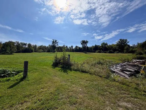 Griswold Drive, Springfield, VT 05150