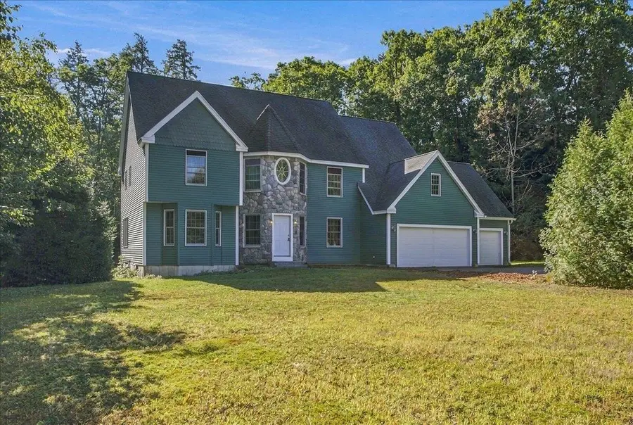 6 Dunnmoore Drive, Bow, NH 03304 - #2