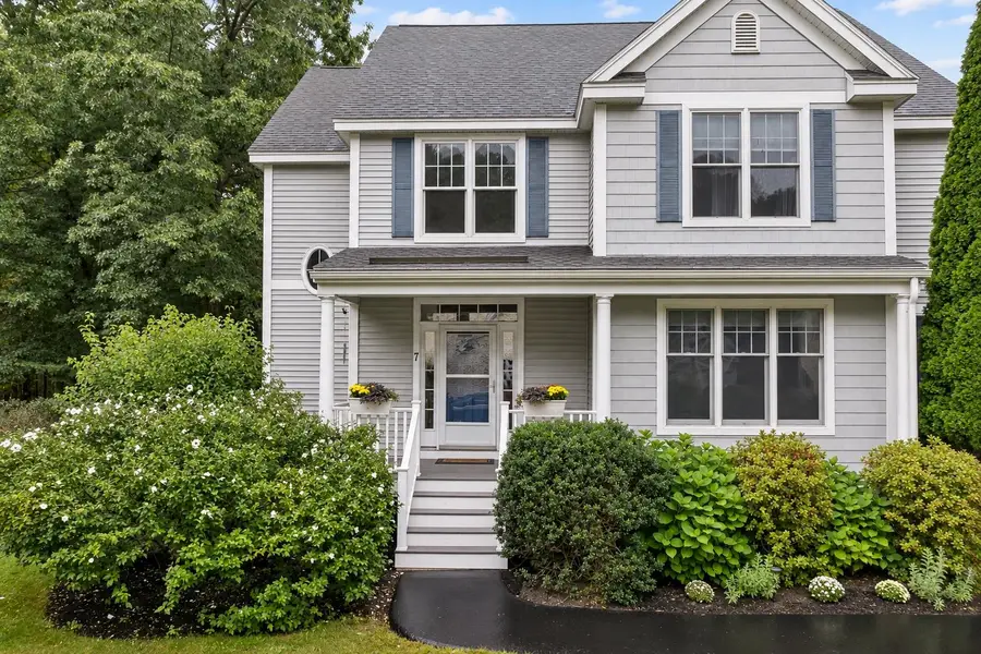 7 Quail Hollow, Stratham, NH 03885 - #2