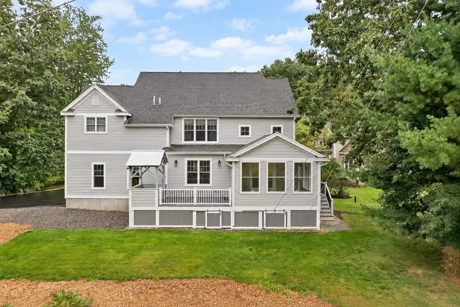 7 Quail Hollow, Stratham, NH 03885 - #3