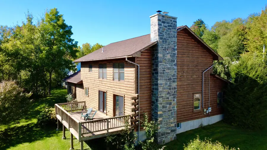 18 Greenview Drive, Bennington, VT 05201 - #2