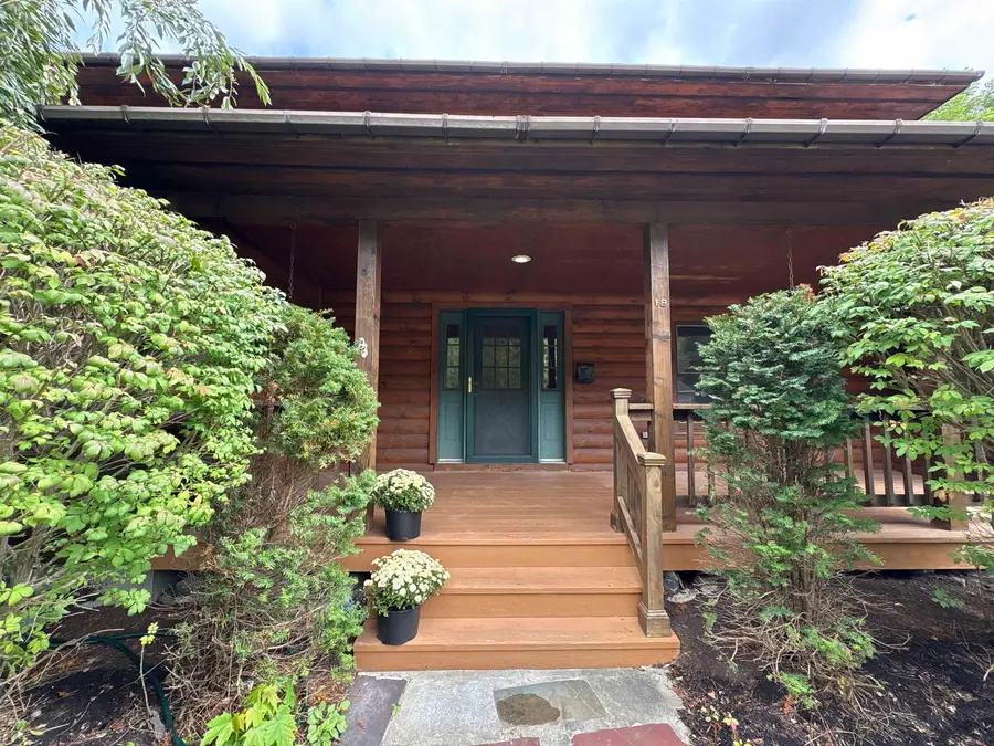 18 Greenview Drive, Bennington, VT 05201 - #3