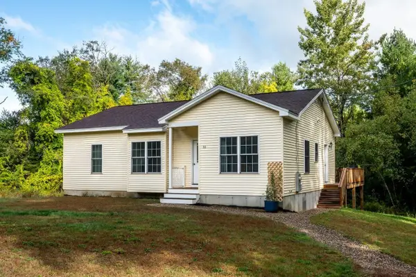 32 Hilliard Road, Chichester, NH 03258