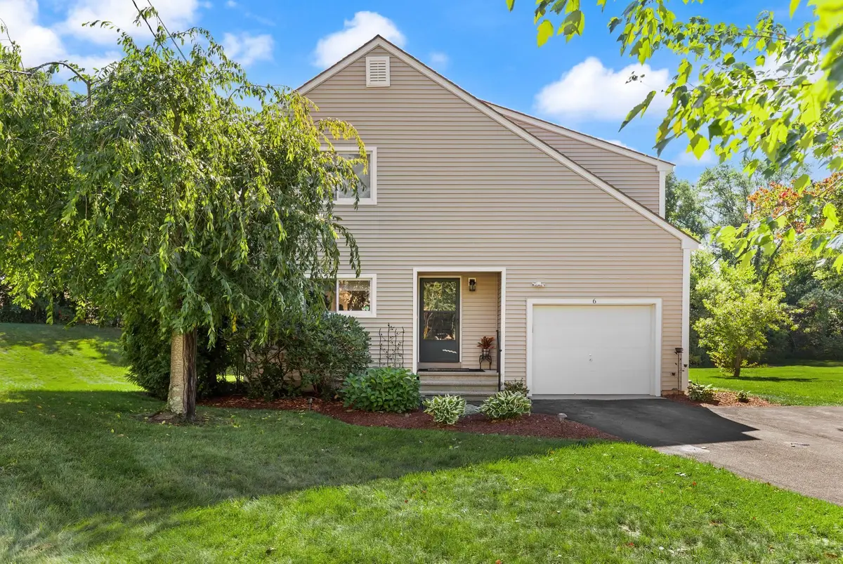 6 Ryan Way, Nashua, NH 03064 - #1