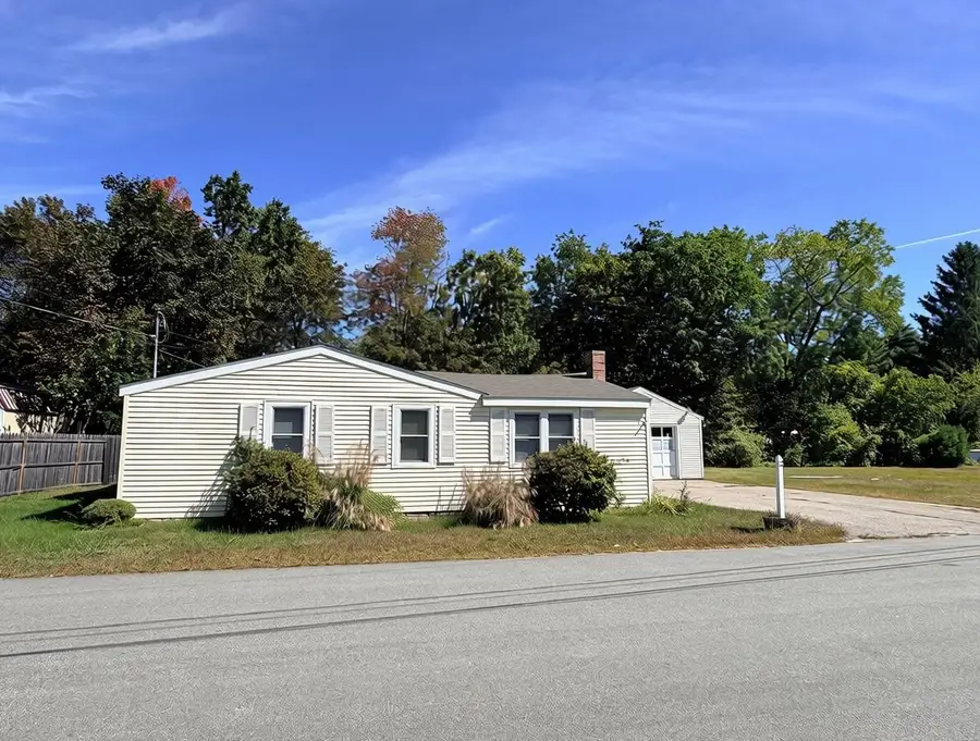 6 Ellswick Street, Somersworth, NH 03878 - #3