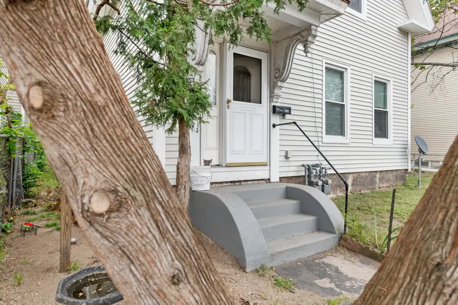 272 Lake Avenue, Manchester, NH 03103 - #2