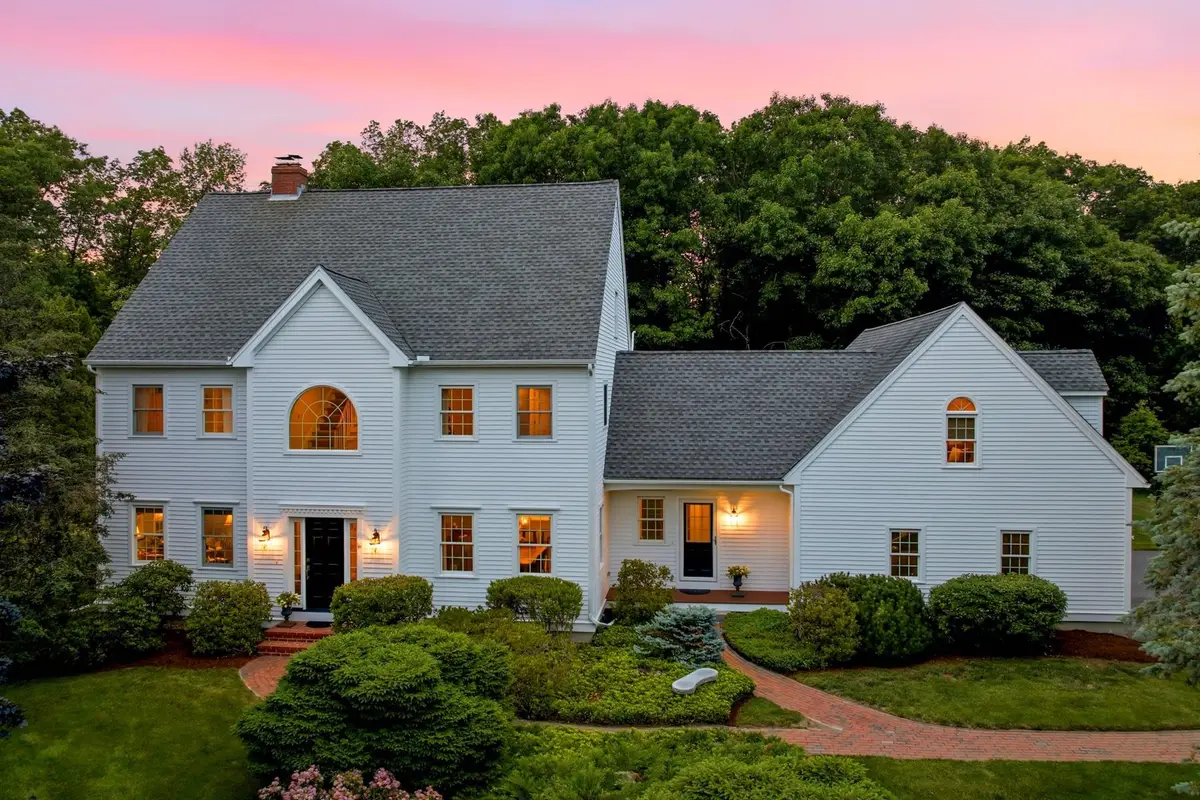 4 Berry Hill Road, Stratham, NH 03885 - #1