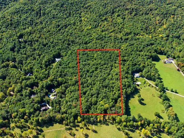 00 Pine Tree Lane, Manchester, VT 05255
