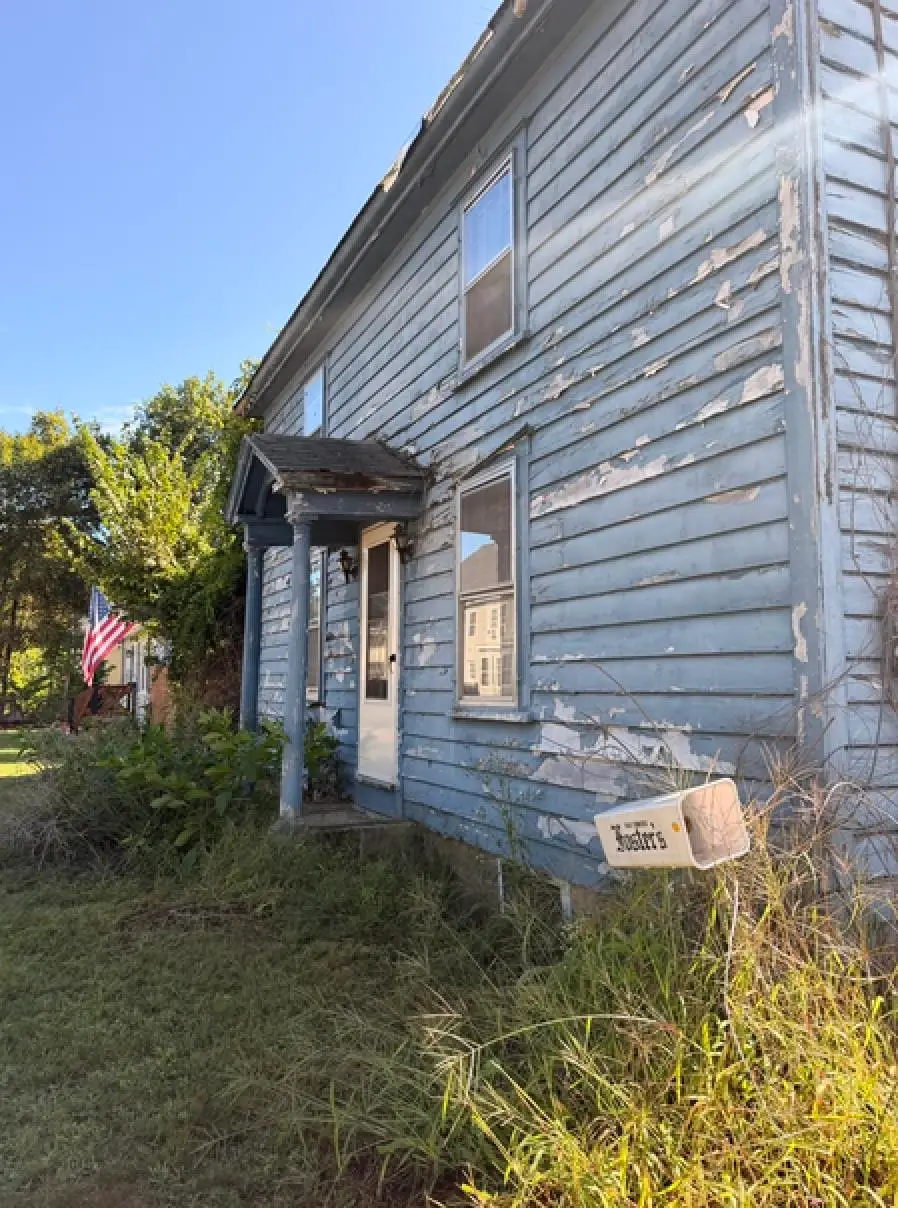 4 Warren Street, Rochester, NH 03868 - #3